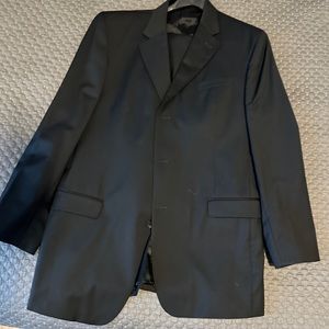 Men’s Alfani suit 44L jacket 38x32” pants. Black. NWOT/NWT